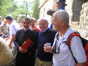 Père Gamik Karapetyan, père Daniel Bourgeois et Père Joseph