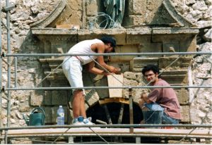 Réfection de la façade en 1993, pour les mêmes raisons